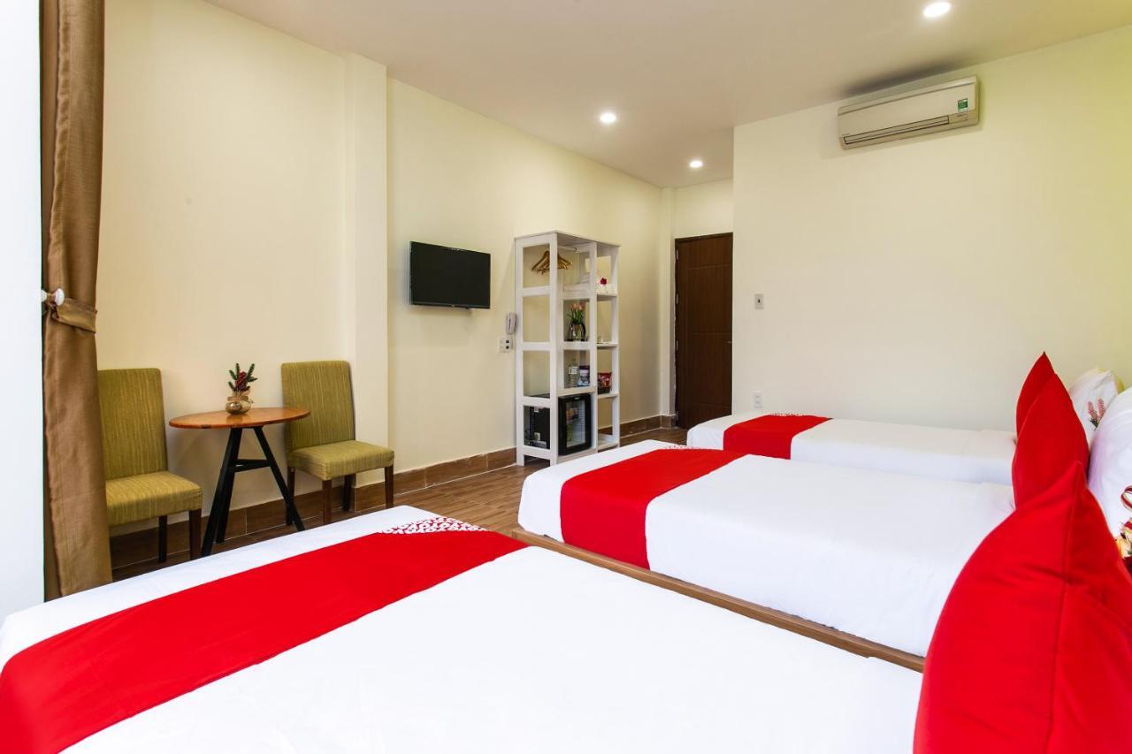 โอโย 658 ยูโร โกลด์เฮาส์ แอนด์ คอฟฟี Hotel ดานัง ภายนอก รูปภาพ