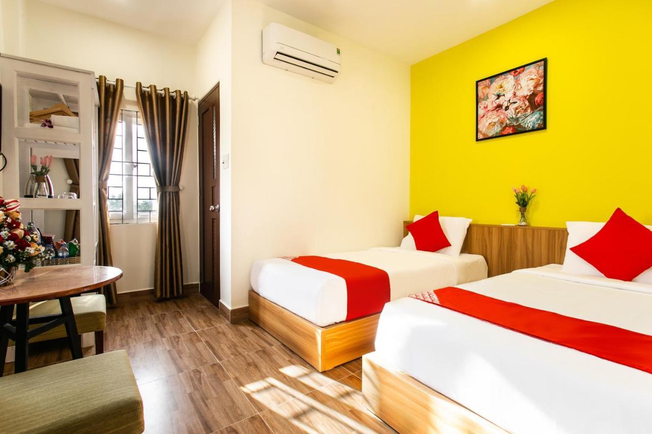โอโย 658 ยูโร โกลด์เฮาส์ แอนด์ คอฟฟี Hotel ดานัง ภายนอก รูปภาพ
